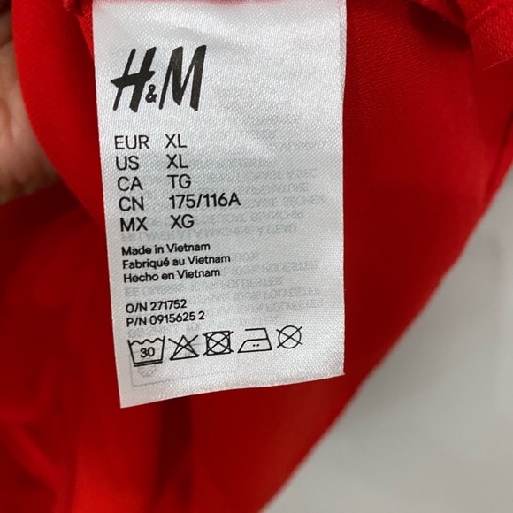 H&M True Red Puff Sleeve Dress - Picture 4 of 6
